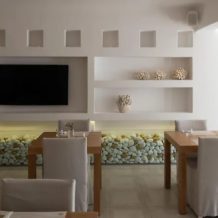Hotel White Dunes Luxury Boutique