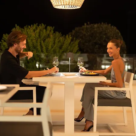 White Dunes Luxury Boutique Santa Maria (Paros)