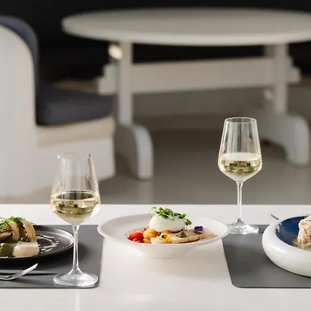 Hotel White Dunes Luxury Boutique 5*